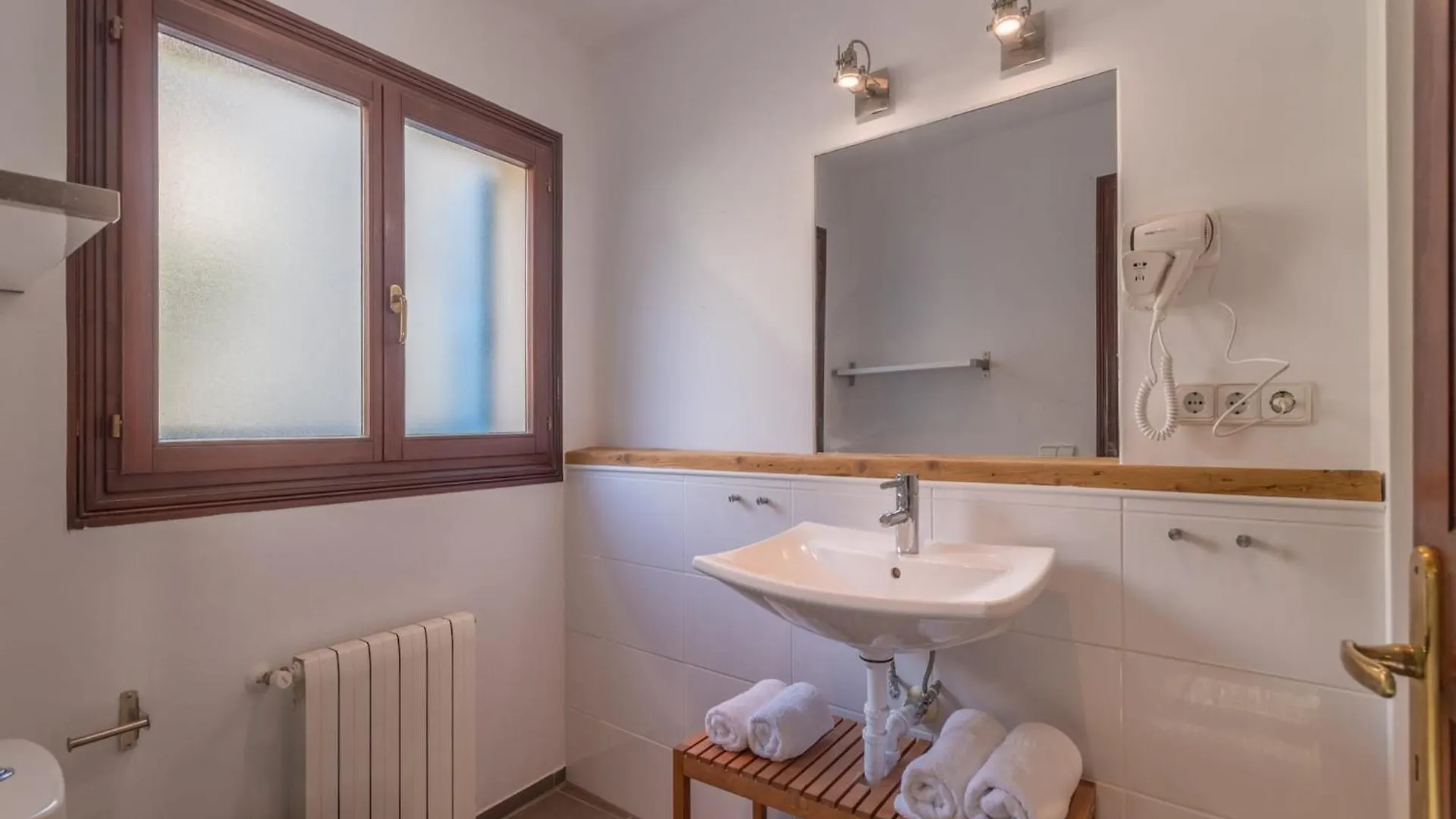 Charming Holiday Home In Capdepera